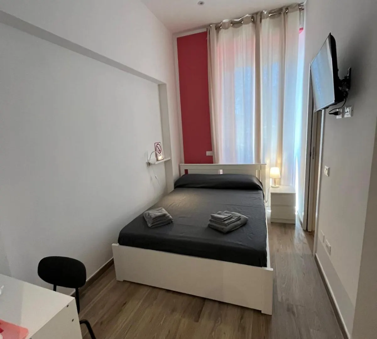 Rome Groove Rooms